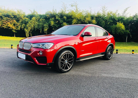 A estrutura do chassi do BMW X4 importado